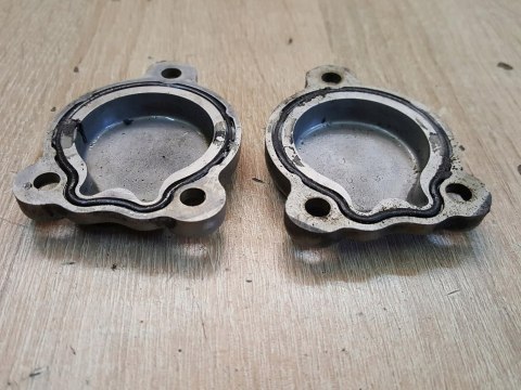 YAMAHA YZF 750 R DEKIEL POKRYWA KAPA OBUDOWA KPL YAMAHA YZF 750 R DEKIEL POKRYWA KAPA OBUDOWA KPL