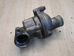 YAMAHA YZF 750 R TERMOSTAT OBUDOWA