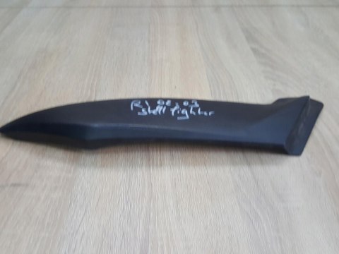 YAMAHA YZF R1 WYPEŁNIENIE OSŁONA OWIEWKA PLASTIK