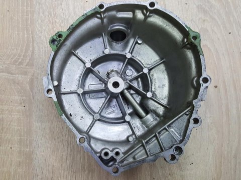 YAMAHA YZF R6 RJ03 5EB POKRYWA OSŁONA DEKIEL KAPA YAMAHA YZF R6 RJ03 5EB POKRYWA OSŁONA DEKIEL KAPA