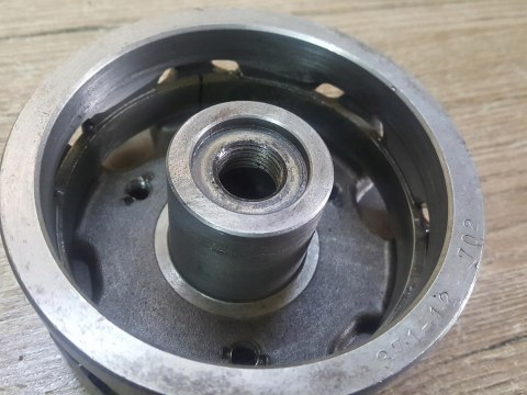 YAMAHA XS 500 MAGNETO KOŁO MAGNESOWE YAMAHA XS 500 MAGNETO KOŁO MAGNESOWE