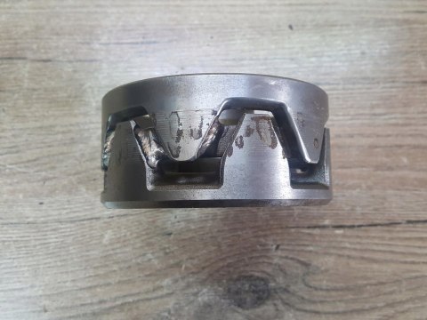 YAMAHA XS 500 MAGNETO KOŁO MAGNESOWE YAMAHA XS 500 MAGNETO KOŁO MAGNESOWE