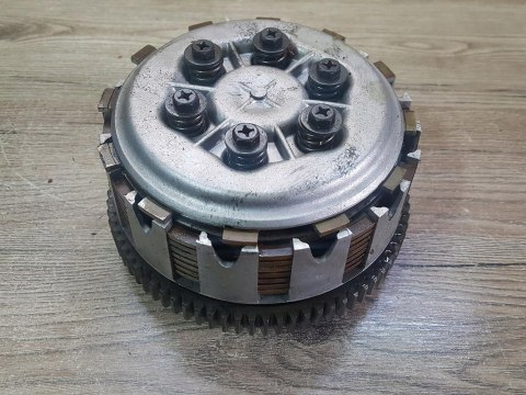 YAMAHA XS 500 SPRZĘGŁO KOSZ SPRZĘGŁOWY KPL YAMAHA XS 500 SPRZĘGŁO KOSZ SPRZĘGŁOWY KPL