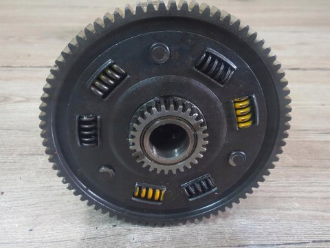 YAMAHA XS 500 SPRZĘGŁO KOSZ SPRZĘGŁOWY KPL YAMAHA XS 500 SPRZĘGŁO KOSZ SPRZĘGŁOWY KPL