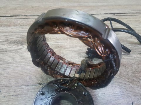 YAMAHA XS 500 STATOR STOJAN UZWOJENIE ALTERNATOR YAMAHA XS 500 STATOR STOJAN UZWOJENIE ALTERNATOR