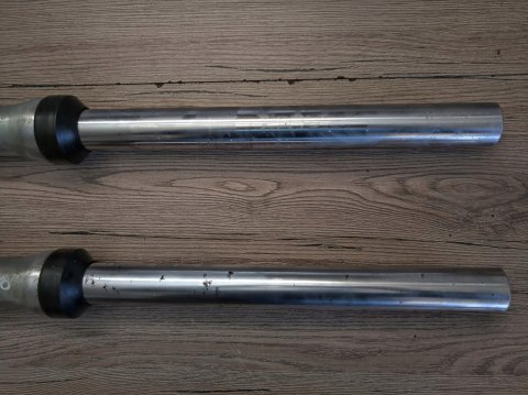 YAMAHA XS 750 SE LAGI ZAWIESZENIE PRZÓD KPL YAMAHA XS 750 SE LAGI ZAWIESZENIE PRZÓD KPL