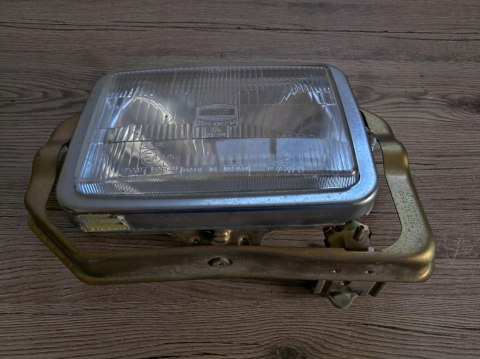 YAMAHA XVZ 1200 VENTURE REFLEKTOR LAMPA PRZÓD YAMAHA XVZ 1200 VENTURE REFLEKTOR LAMPA PRZÓD