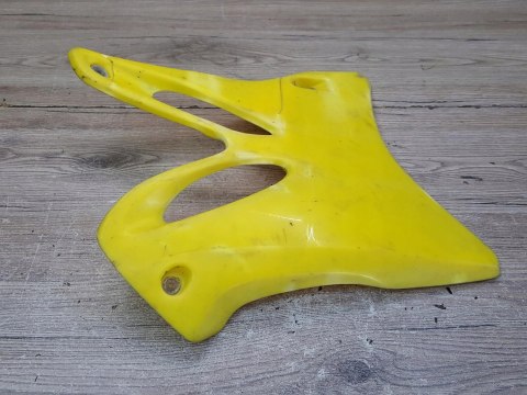 YAMAHA YZ 125 250 BOK BOCZEK OWIEWKA OSŁONA YAMAHA YZ 125 250 BOK BOCZEK OWIEWKA OSŁONA