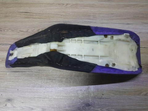 YAMAHA YZ 250 SIEDZENIE KANAPA FOTEL