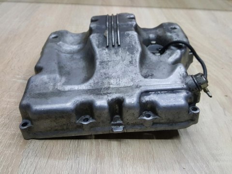 YAMAHA YZF 750 MISA MISKA OLEJU OLEJOWA POKRYWA YAMAHA YZF 750 MISA MISKA OLEJU OLEJOWA POKRYWA