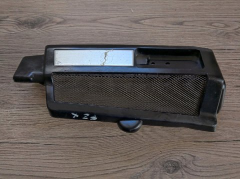 YAMAHA FZX 750 OSŁONA OWIEWKA PLASTIK