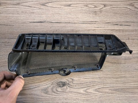 YAMAHA FZX 750 OSŁONA OWIEWKA PLASTIK