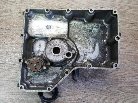 YAMAHA FZR 250 3HX POKRYWA DEKIEL MISKA OLEJU MISA YAMAHA FZR 250 3HX POKRYWA DEKIEL MISKA OLEJU MISA