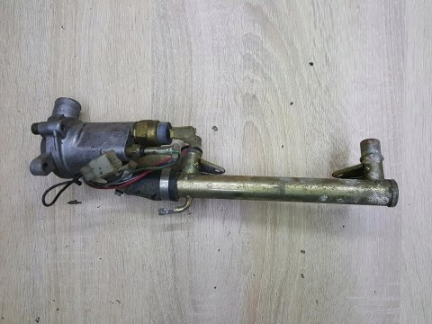 YAMAHA FZR 400 3TJ TERMOSTAT OBUDOWA