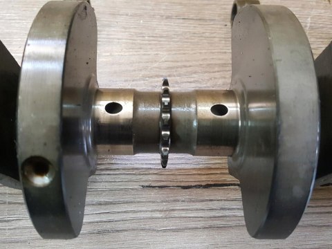 YAMAHA FZR 400 WAŁ KORBOWY KORBOWODY KPL