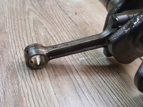 YAMAHA FZR 400 WAŁ KORBOWY KORBOWODY KPL