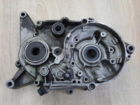 YAMAHA RD 50 KARTER POŁÓWKA BLOK POKRYWA OBUDOWA YAMAHA RD 50 KARTER POŁÓWKA BLOK POKRYWA OBUDOWA