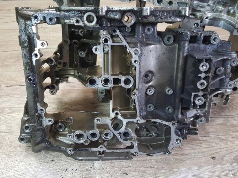 YAMAHA TDM 850 4DT KARTERY BLOK SILNIKA KPL YAMAHA TDM 850 4DT KARTERY BLOK SILNIKA KPL