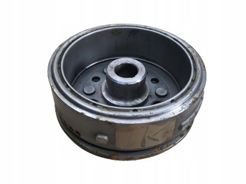YAMAHA TDM 850 MAGNETO KOŁO MAGNESOWE