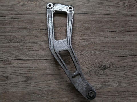 YAMAHA TZR 125 SET PODNÓŻEK PRAWY TYŁ YAMAHA TZR 125 SET PODNÓŻEK PRAWY TYŁ