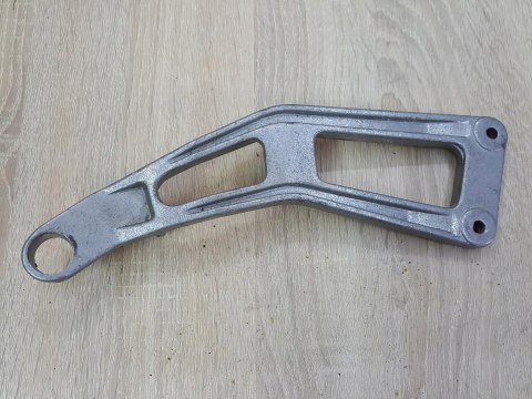 YAMAHA TZR 125 SET PODNÓŻEK PRAWY TYŁ YAMAHA TZR 125 SET PODNÓŻEK PRAWY TYŁ