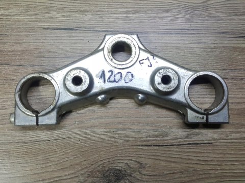 YAMAHA V-MAX VMAX 1200 PÓŁKA GÓRNA ZAWIESZENIA