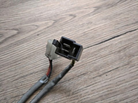 SUZUKI RG 125 REGULATOR NAPIĘCIA SH539-13