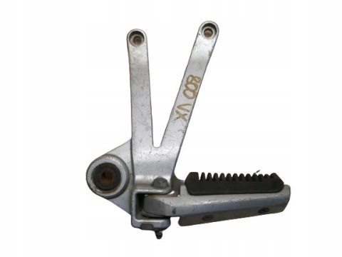 SUZUKI VX 800 SET PODNÓŻEK MOCOWANIE LEWY