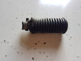 SUZUKI VL 125 INTRUDER SET PODNÓŻEK LEWY TYŁ