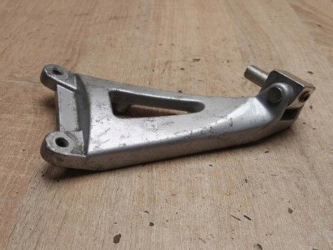 TRIUMPH SPRINT 955 ST RS SET PODNÓŻEK LEWY TRIUMPH SPRINT 955 ST RS SET PODNÓŻEK LEWY