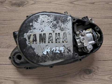 YAMAHA DT 125 DEKIEL POKRYWA OSŁONA DOZOWNIK OLEJU YAMAHA DT 125 DEKIEL POKRYWA OSŁONA DOZOWNIK OLEJU
