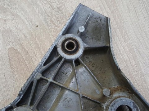 YAMAHA FJ 1200 SET PODNÓŻEK MOCOWANIE LEWY YAMAHA FJ 1200 SET PODNÓŻEK MOCOWANIE LEWY