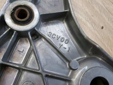 YAMAHA FJ 1200 SET PODNÓŻEK MOCOWANIE YAMAHA FJ 1200 SET PODNÓŻEK MOCOWANIE