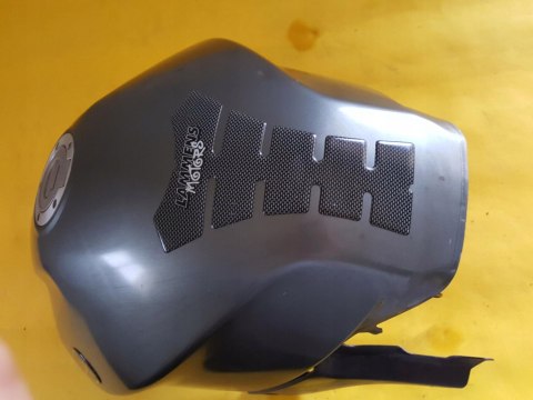 YAMAHA FJR 1300 01-05 BAK ZBIORNIK PALIWA YAMAHA FJR 1300 01-05 BAK ZBIORNIK PALIWA