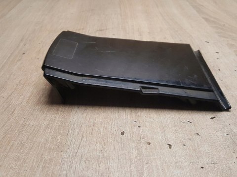 YAMAHA FZ 400 4YR ŁĄCZNIK ZADUPKA OGONA OWIEWKA