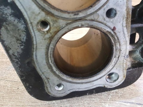 YAMAHA FZ 600 2HW CYLINDER TŁOKI KPL