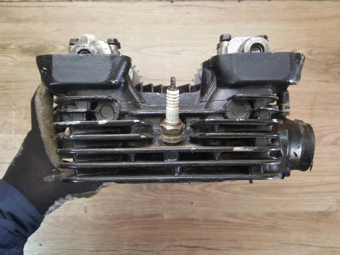 YAMAHA FZ 600 2HW GŁOWICA WAŁKI MOSTKI KPL YAMAHA FZ 600 2HW GŁOWICA WAŁKI MOSTKI KPL