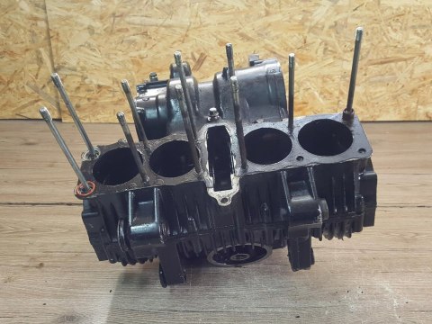YAMAHA FZ 600 2HW KARTER KARTERY BLOK SILNIKA YAMAHA FZ 600 2HW KARTER KARTERY BLOK SILNIKA