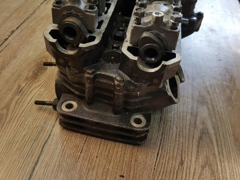 YAMAHA FZR 1000 2GH GŁOWICA WAŁKI MOSTKI KOMPLET YAMAHA FZR 1000 2GH GŁOWICA WAŁKI MOSTKI KOMPLET