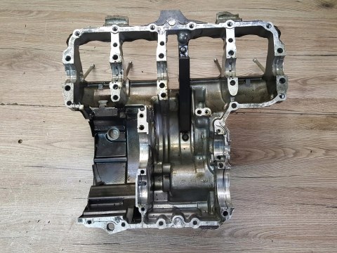 YAMAHA FZR 1000 2GH KARTER GÓRNY DOLNY BLOK KPL