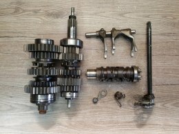 YAMAHA FZR 1000 2GH SKRZYNIA BIEGÓW WODZIKI KPL