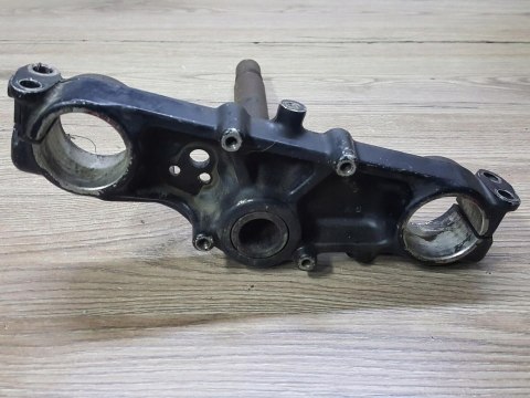 SUZUKI DR 600 PÓŁKA DOLNA SZTYCA SUZUKI DR 600 PÓŁKA DOLNA SZTYCA