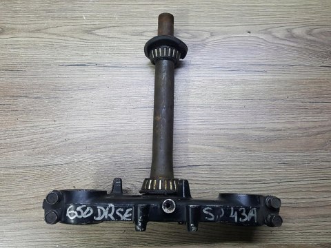 SUZUKI DR 650 PÓŁKA DOLNA SZTYCA