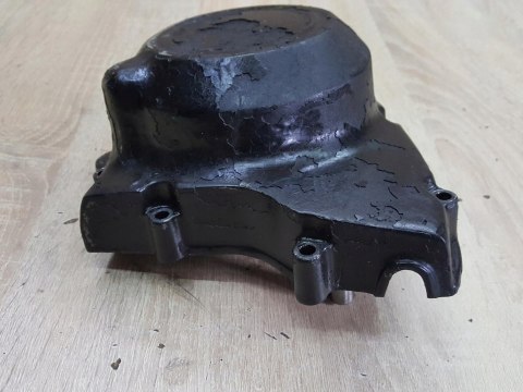 SUZUKI GS 500 DEKIEL POKRYWA KAPA OBUDOWA SUZUKI GS 500 DEKIEL POKRYWA KAPA OBUDOWA