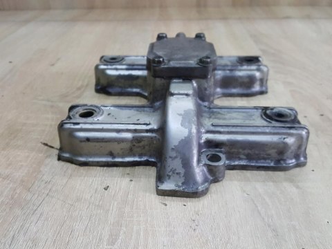SUZUKI GS 500 DEKIEL POKRYWA KAPA OBUDOWA SUZUKI GS 500 DEKIEL POKRYWA KAPA OBUDOWA