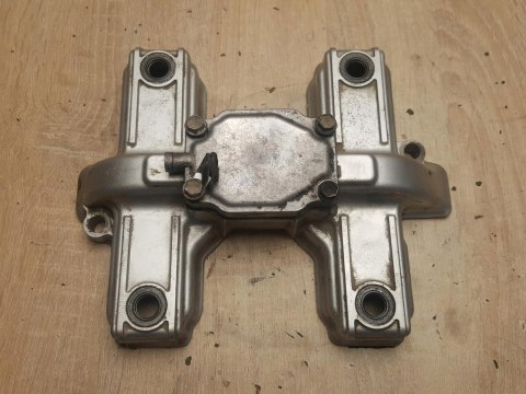 SUZUKI GS 500 POKRYWA DEKIEL KAPA OBUDOWA OSŁONA SUZUKI GS 500 POKRYWA DEKIEL KAPA OBUDOWA OSŁONA