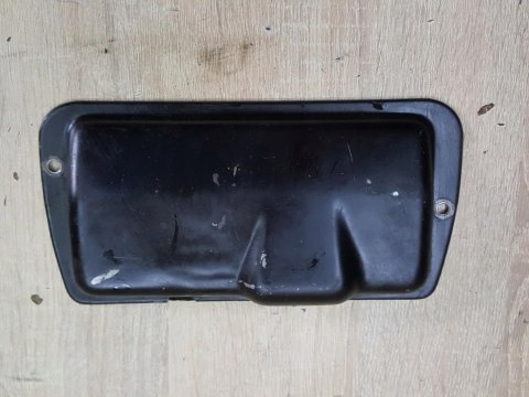 SUZUKI GS 500 POKRYWA DEKIEL ROZRUSZNIKA OBUDOWA SUZUKI GS 500 POKRYWA DEKIEL ROZRUSZNIKA OBUDOWA