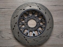 SUZUKI GS 650 TARCZA HAMULCOWA PRZÓD