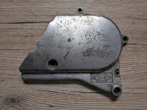 SUZUKI GS 850 1000 POKRYWA DEKIEL OSŁONA SUZUKI GS 850 1000 POKRYWA DEKIEL OSŁONA