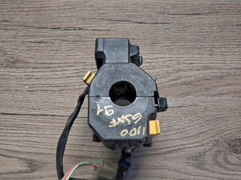 SUZUKI GSXF 1100 PRZEŁĄCZNIK LEWY EL SZYBA